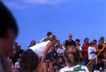 bonkis.de > Fotos > Schlagballwettkampf Langeoog gegen Spiekeroog Sommer 2001